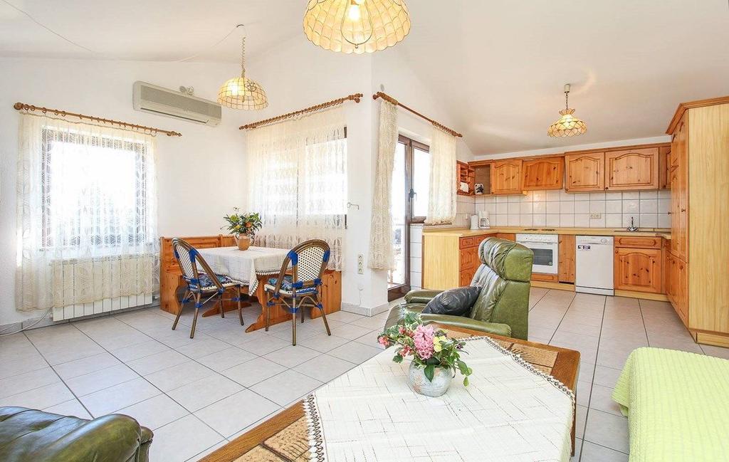 Apartments Zdravko Medulin Habitación foto
