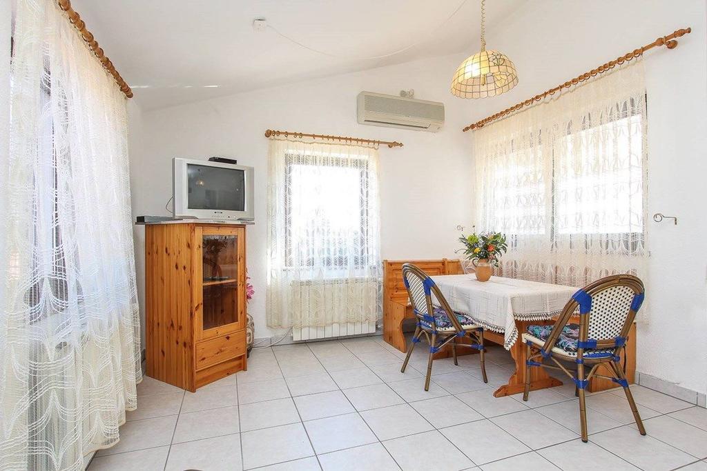 Apartments Zdravko Medulin Habitación foto